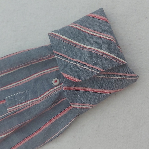 TOMMY HILFIGER Blue, White, Red and Pink Casual Button Down Shirt NWOT - Picture 5 of 13